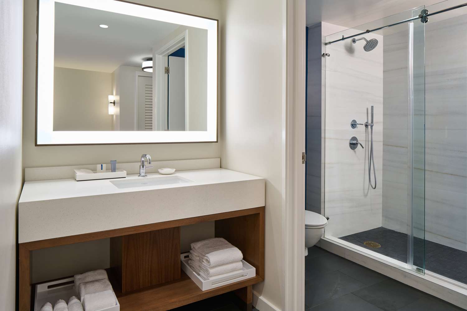 クラブ オーシャンビュー スイート 一例