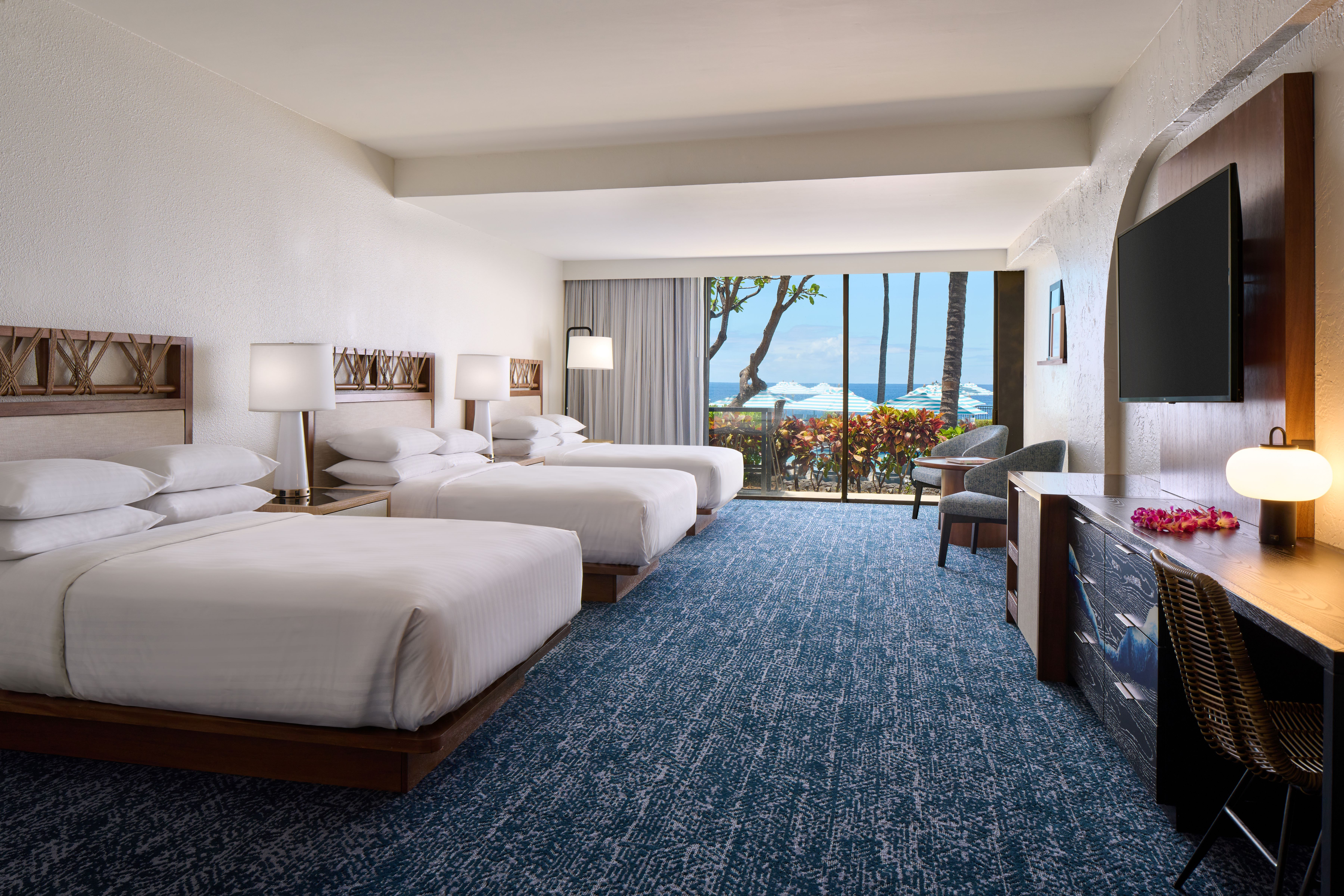 オーシャンビュー ダブルベッド3台 一例