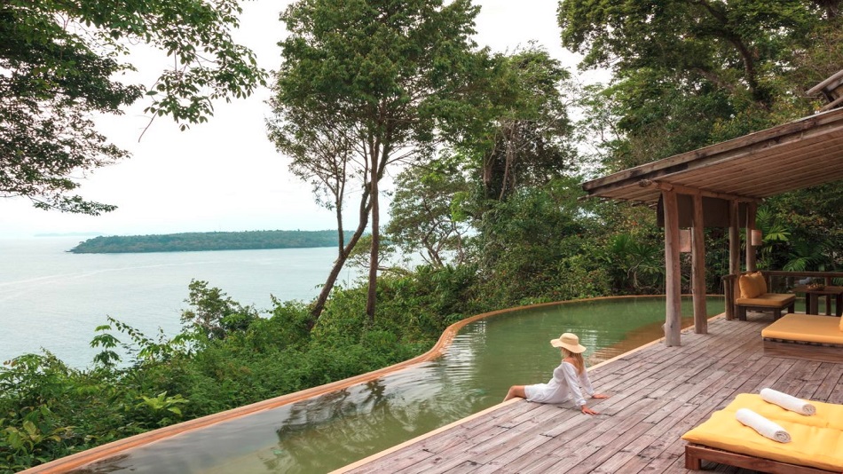 サンセットオーシャンビュープールヴィラスイート