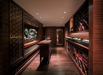 中華料理レストラン「香宮」ワインセラー　Shang Palace Wine Cellar