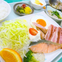 朝食の一例です。