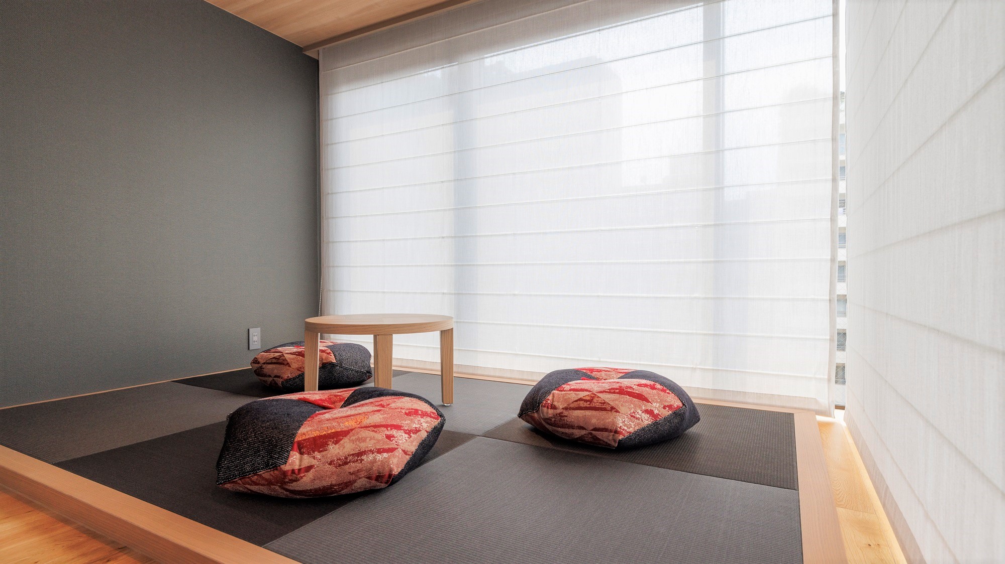 【モデレートトリプル和-NAGOMI- 33㎡】 畳敷きスペースのあるゆっくりくつろげるお部屋