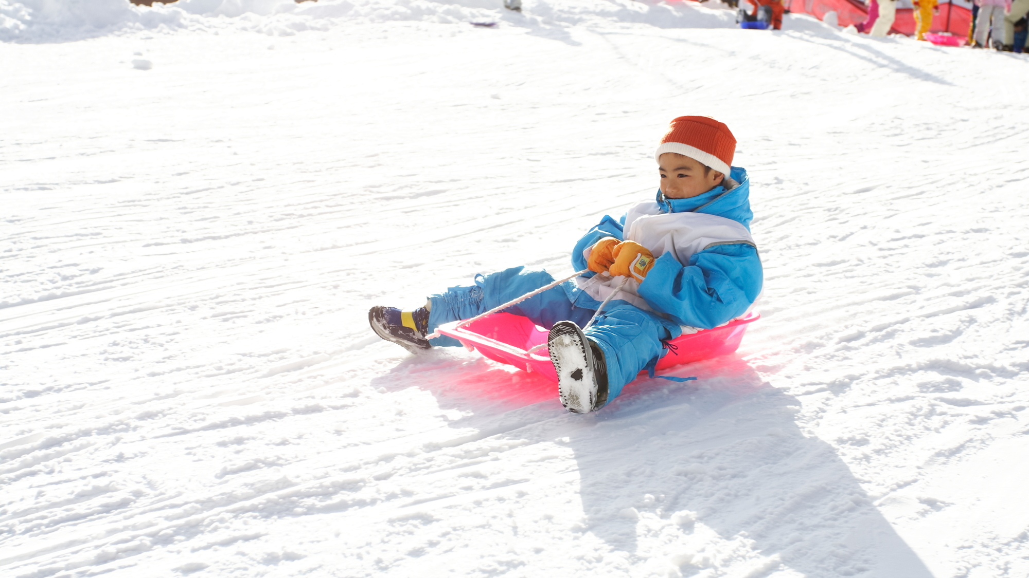 奥日光湯元スキー場スノーパークではソリ滑りも出来ます！　※イメージ