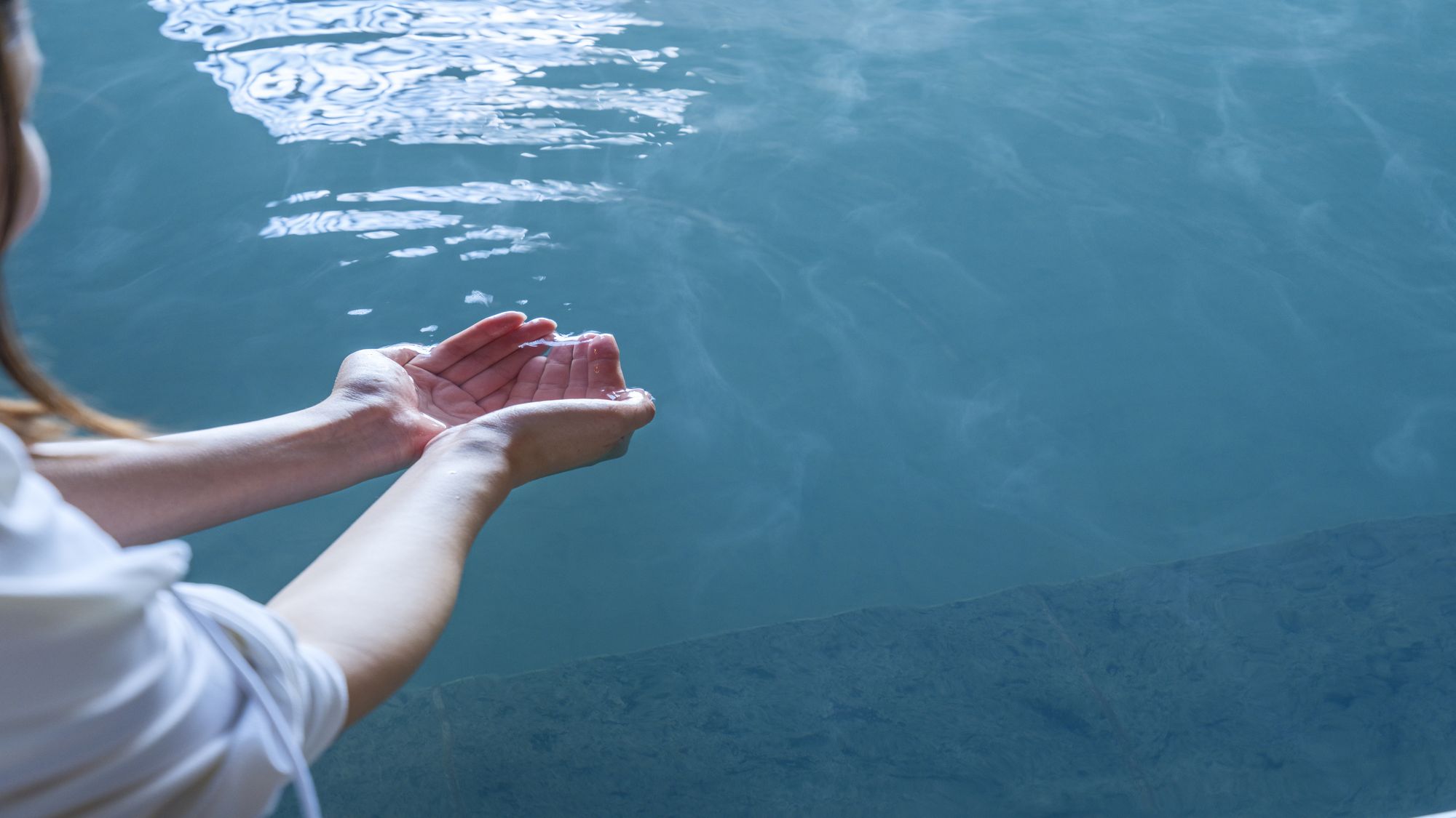 「メタけい酸」をたっぷり含んだ高雄源泉