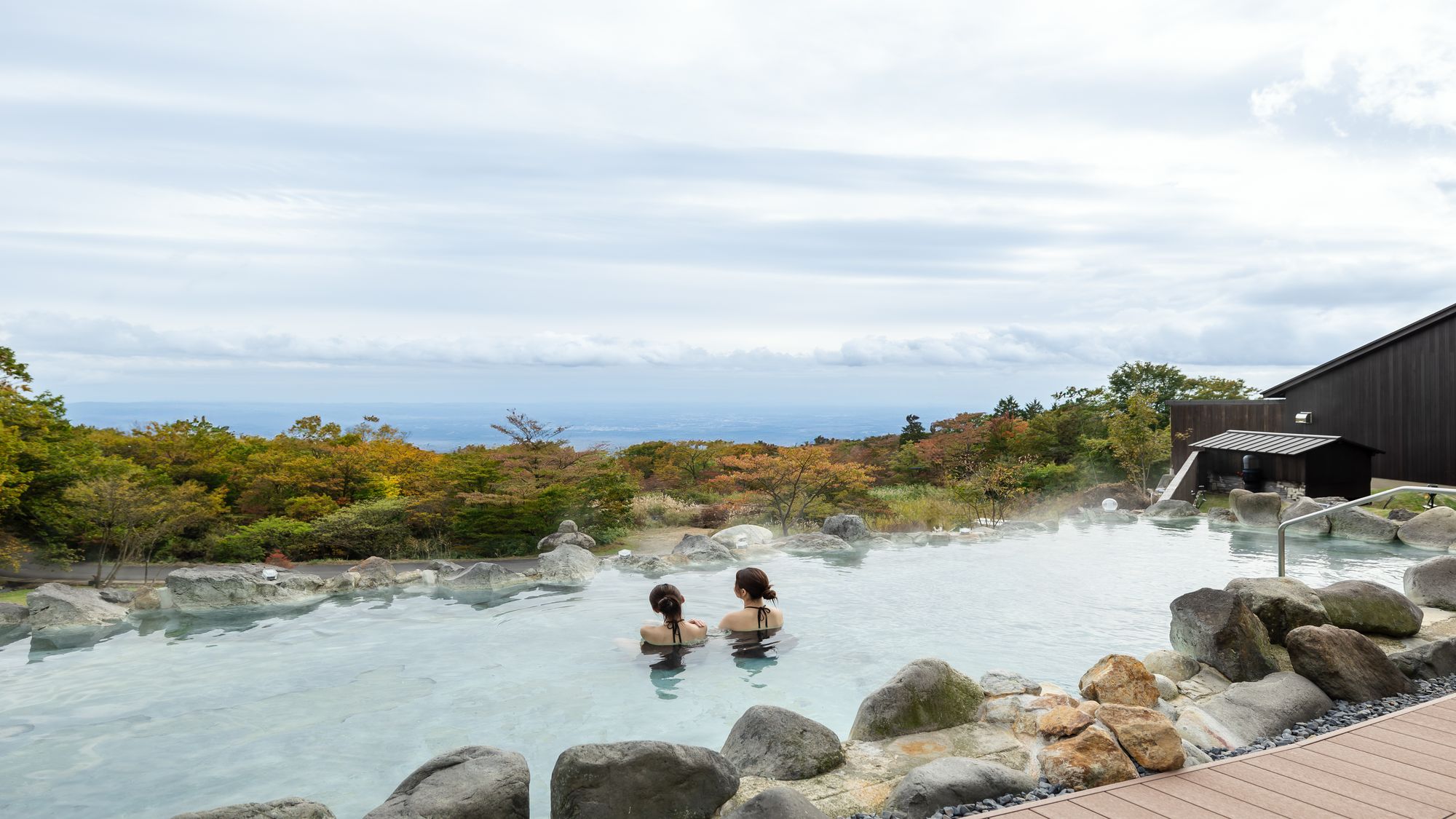天空露天プール（大露天風呂）
