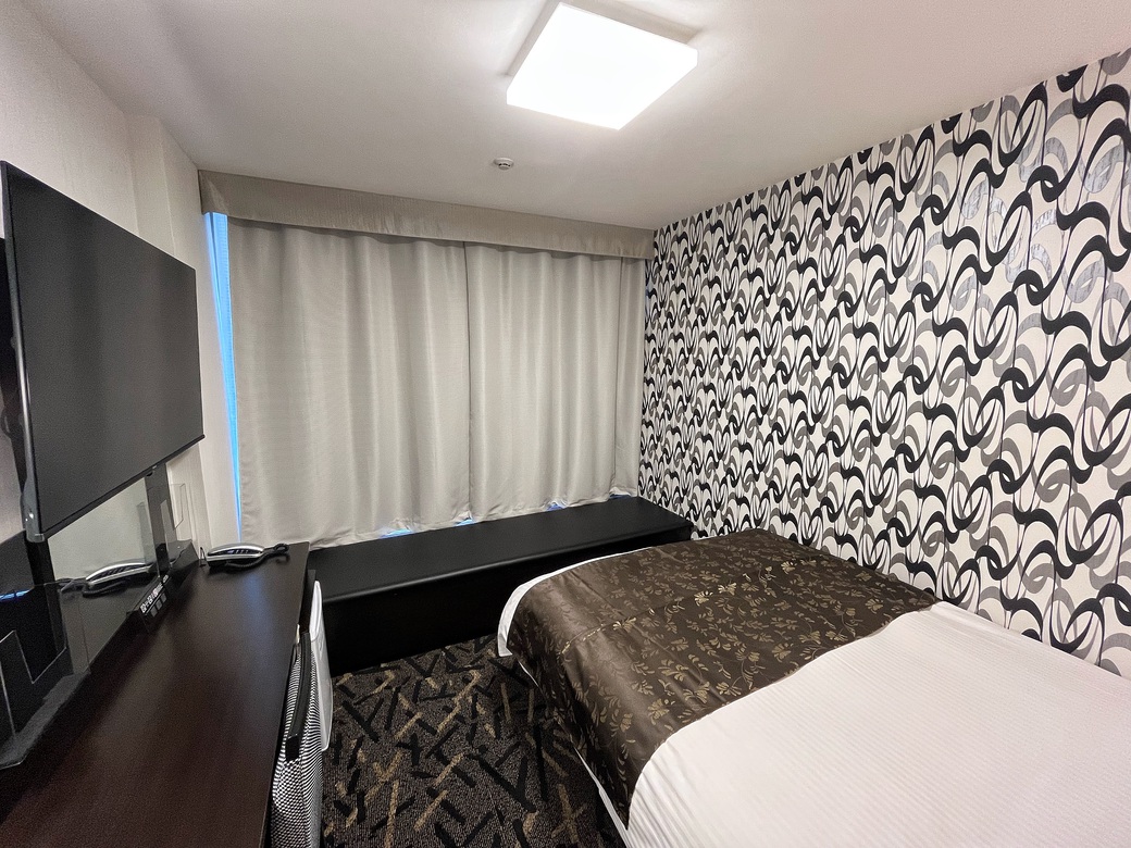 ■スーペリアルーム（2名利用）（広さ12.6㎡～/ベッド幅140cm）