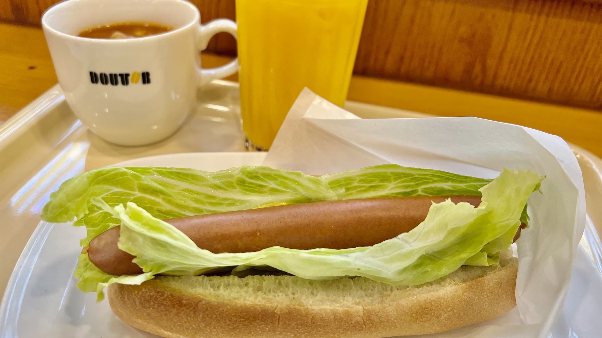 【提携朝食付き】当館から徒歩30秒！提携カフェでの選べるモーニング！