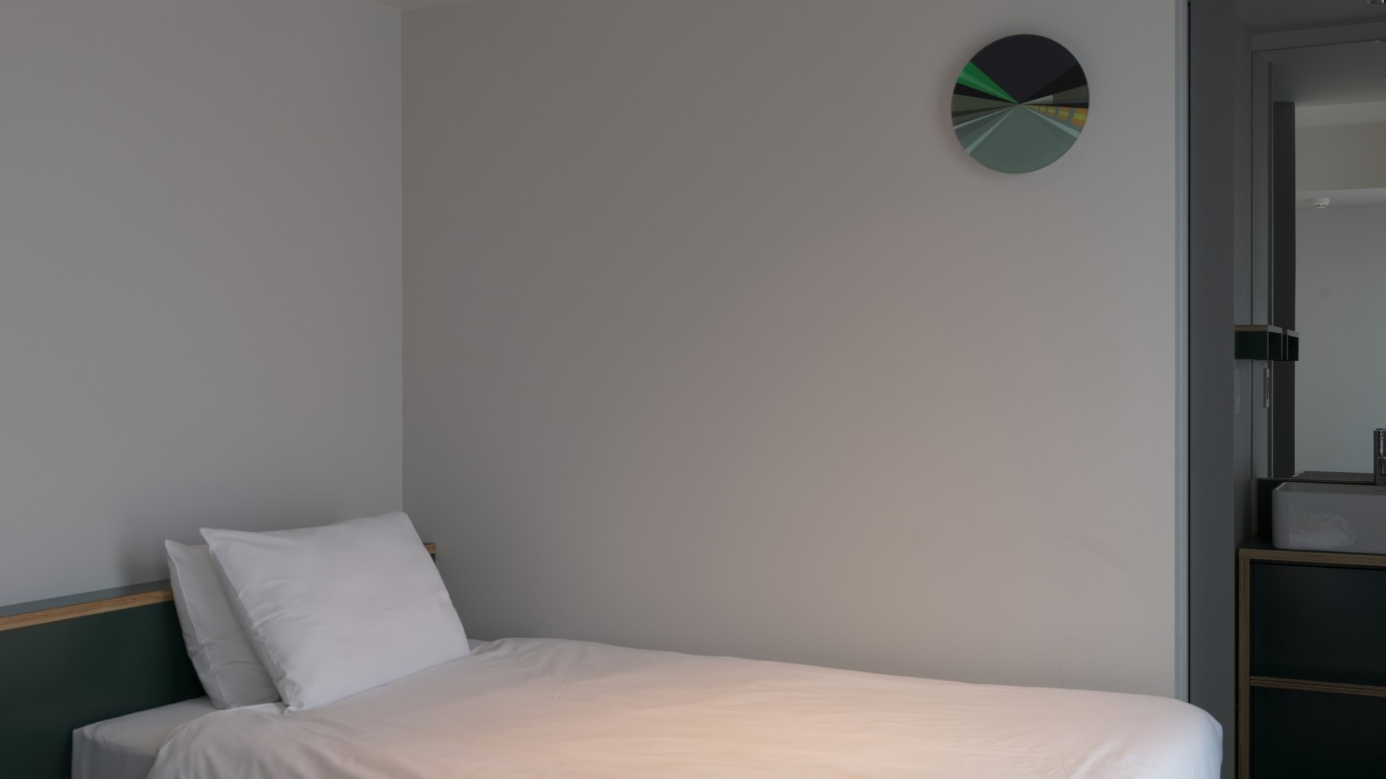 デラックスコーナーツイン