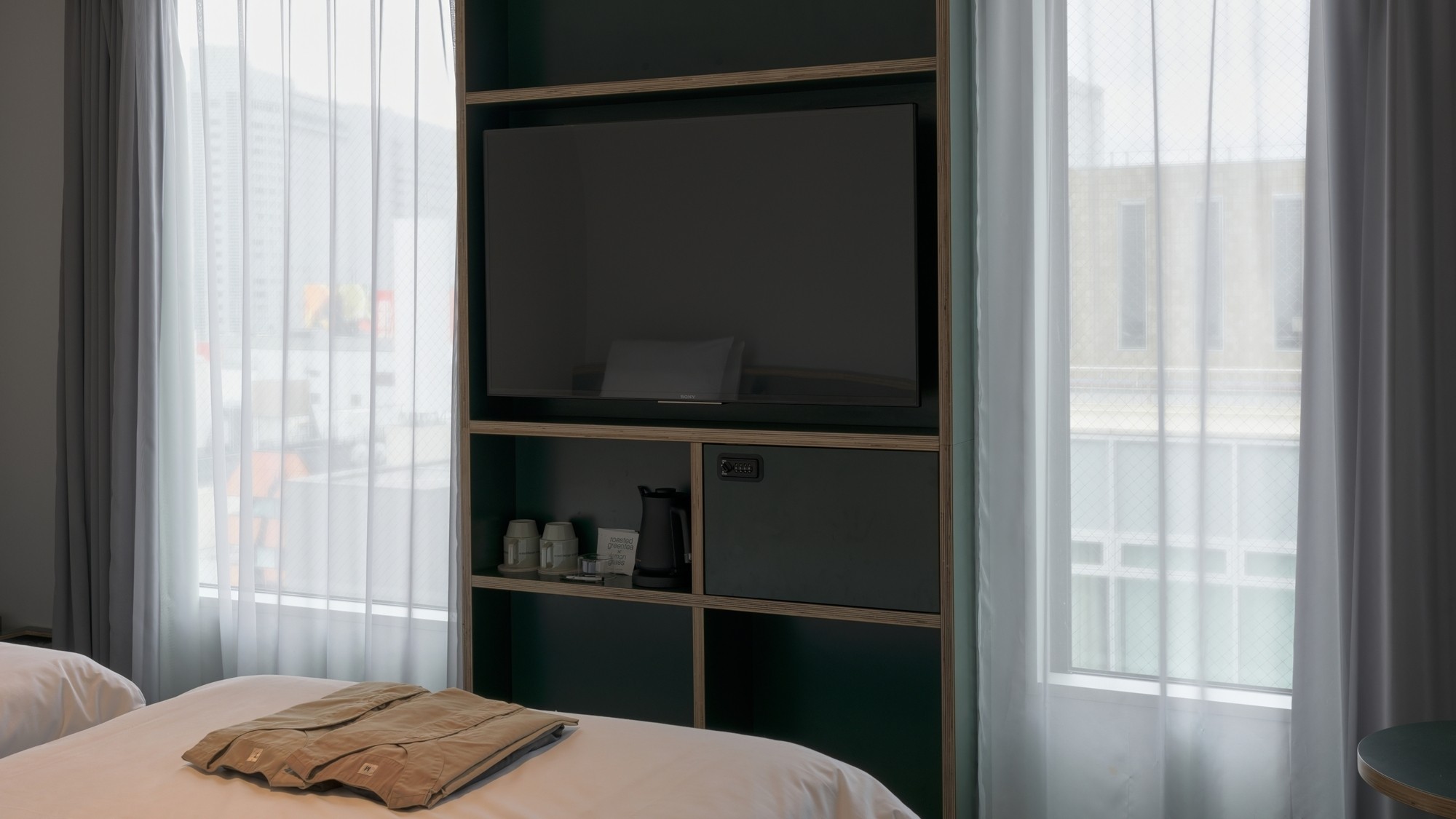 デラックスコーナーツイン