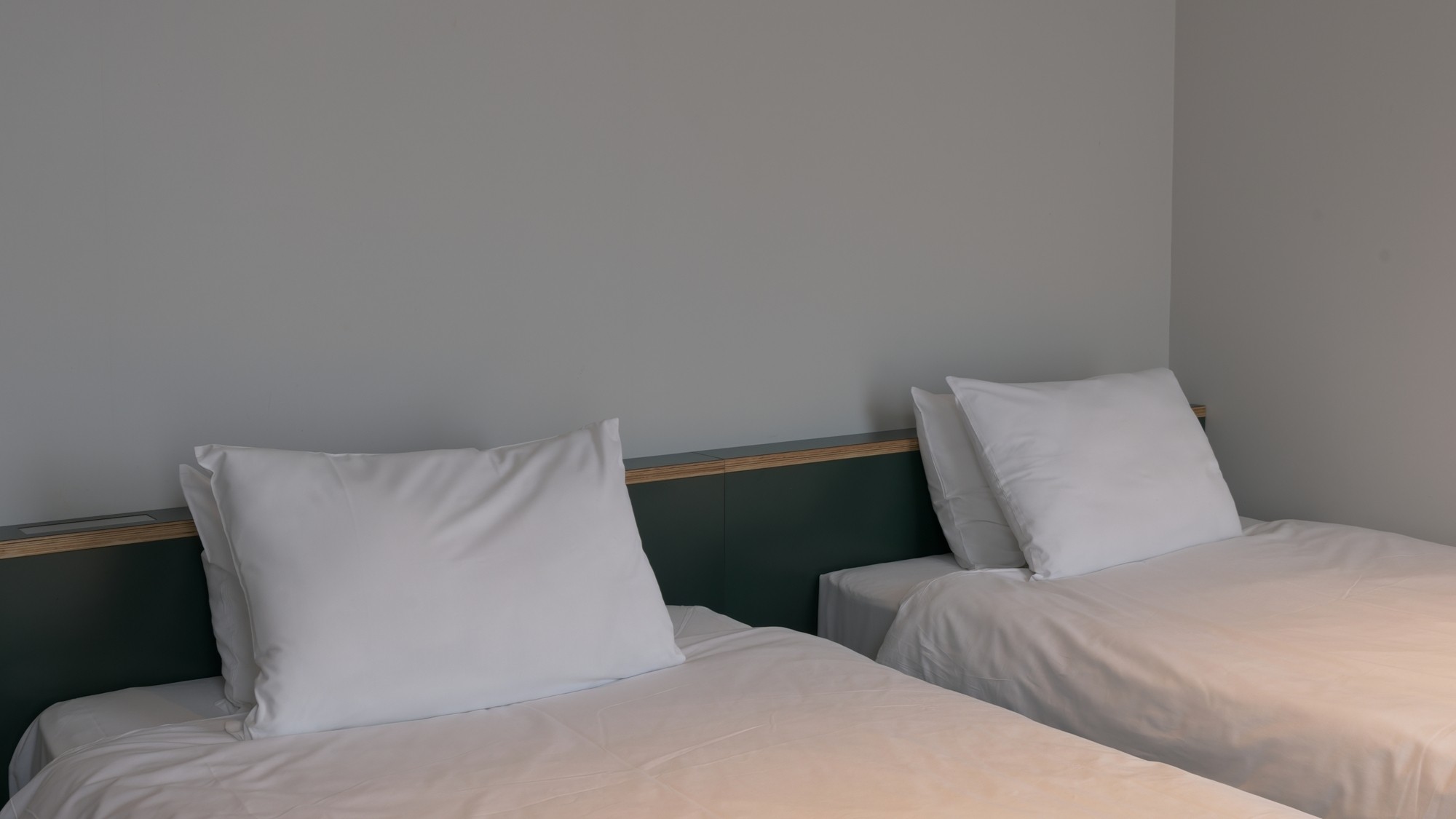 デラックスコーナーツイン