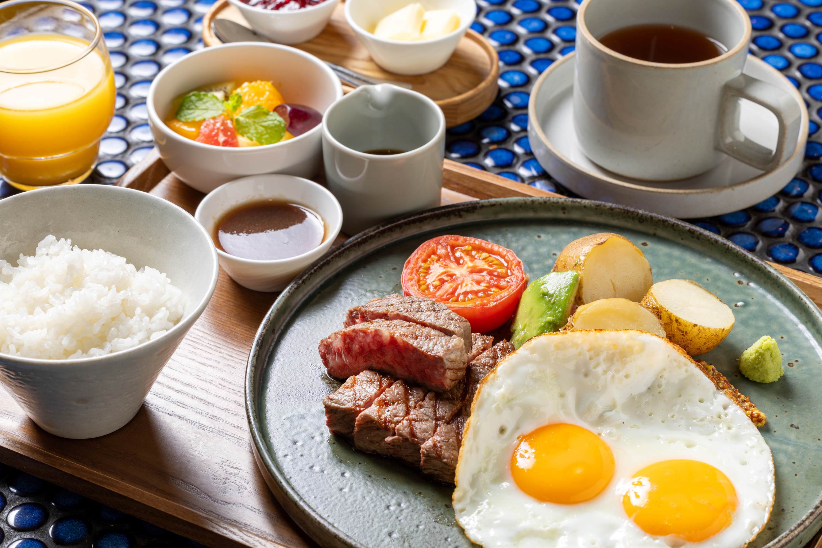 【ご朝食付！】スタンダード36，000円〜、天井高ヒストリックツイン45，000円〜（ご一泊サ税別）