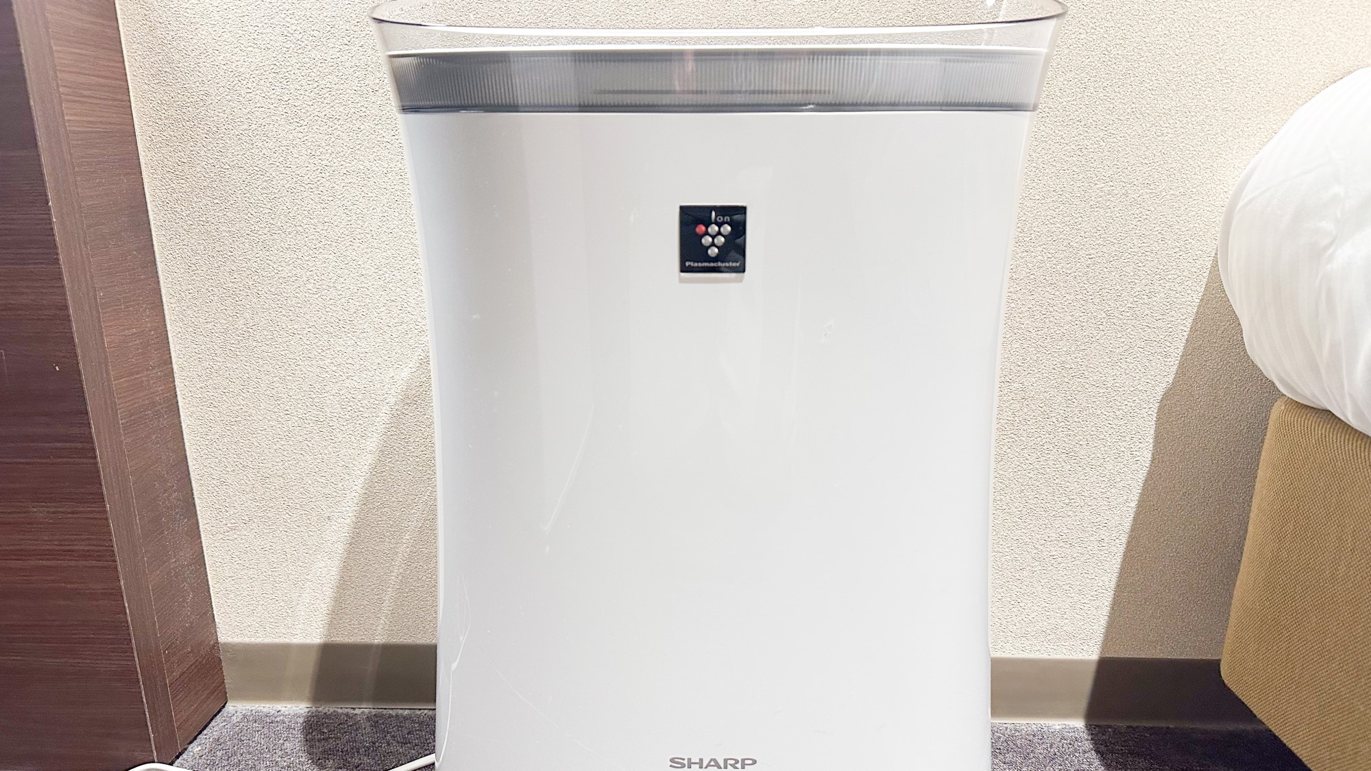 【客室】空気清浄機