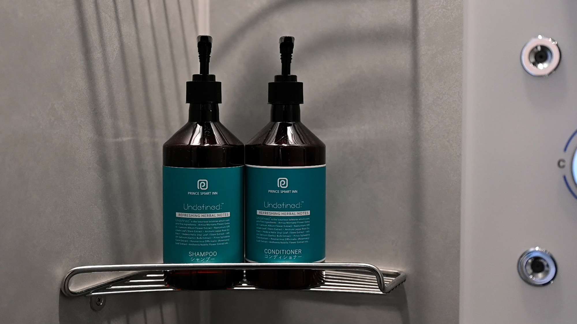 【シャンプー・コンディショナー】日本製のオリジナルナチュラル系ブランドでご用意しております。