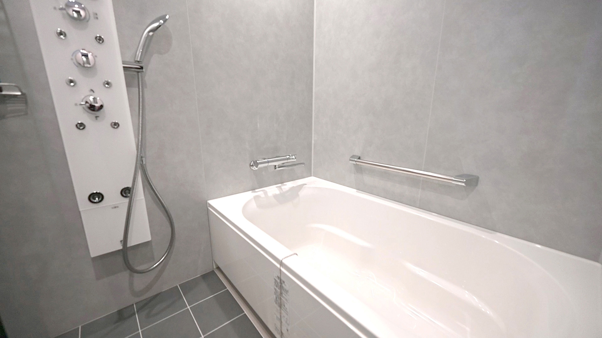 バスルーム　バスタブ （スタンダードツインＢ（22㎡））