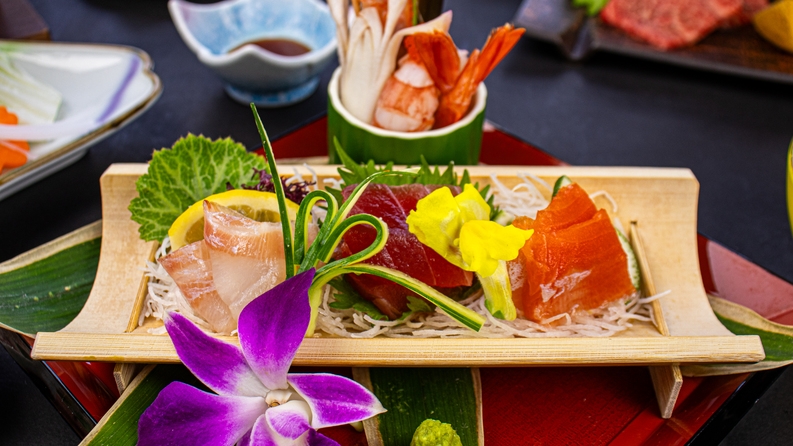 【カラオケ1時間無料】夕食前や夕食後のカラオケと乳白色ににごり湯で温泉旅行をご堪能ください♪