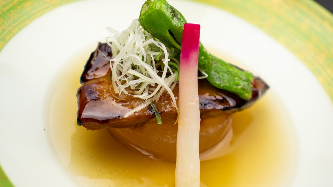 【基本プラン】季節の会席料理と乳白色の源泉かけ流しの湯を楽しむプラン