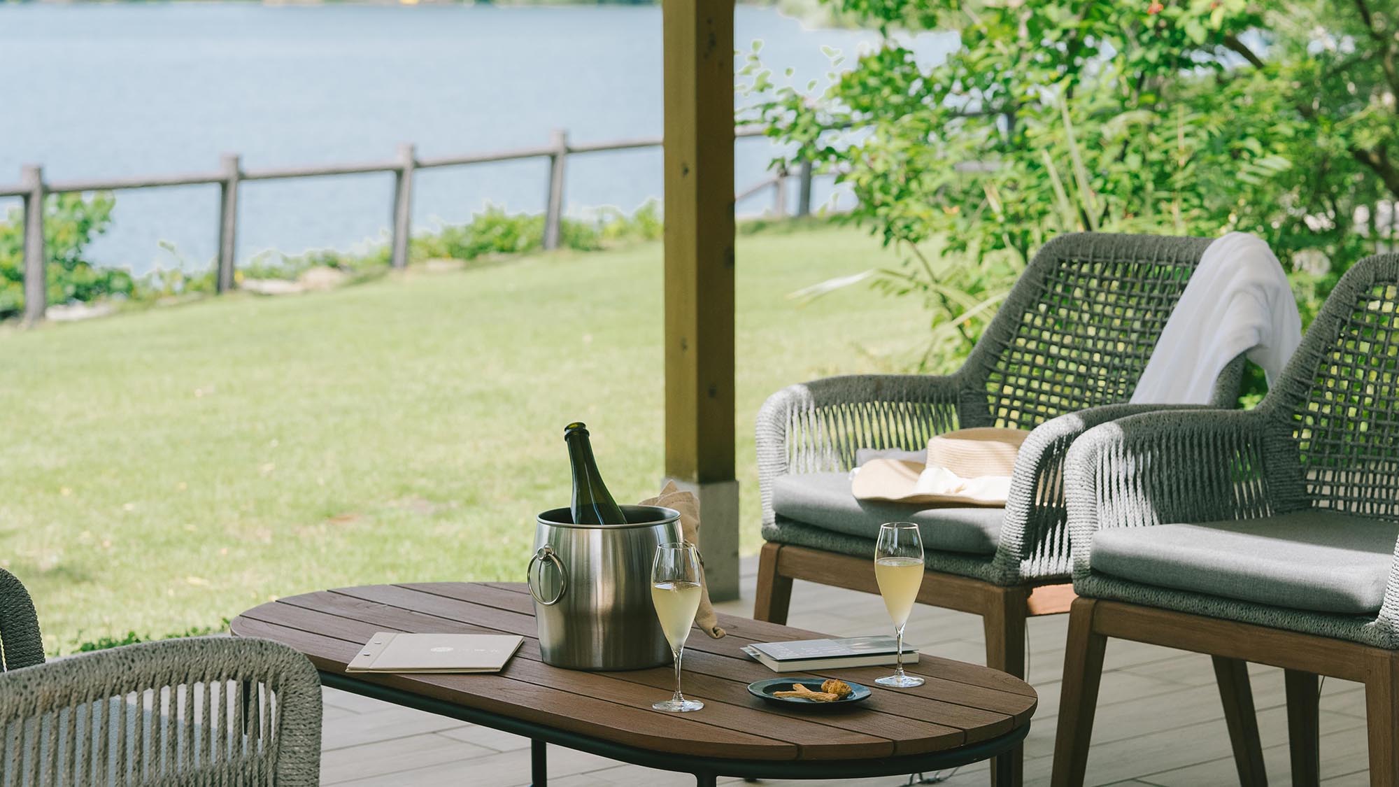 居心地のいい場所で、良い乾杯を。