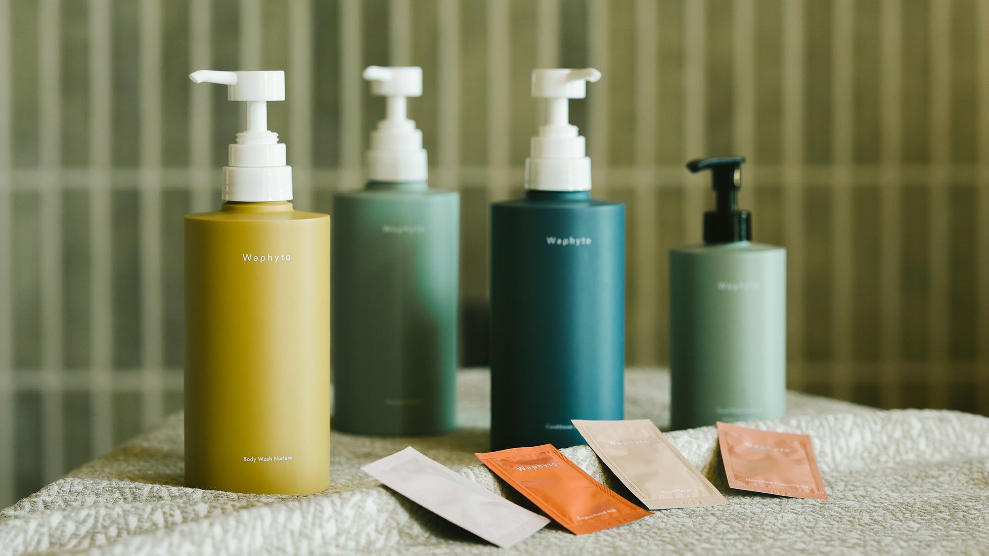 ［本館］Waphytoは人生100年時代を支えるスキンケア。