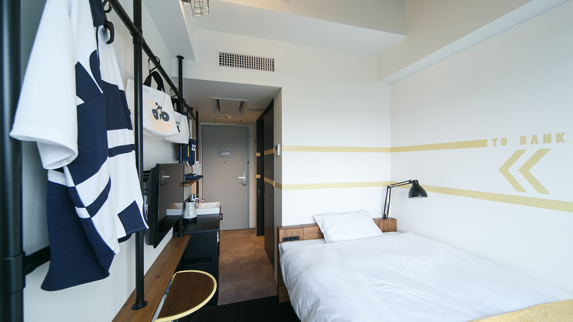 コンパクトダブルルーム