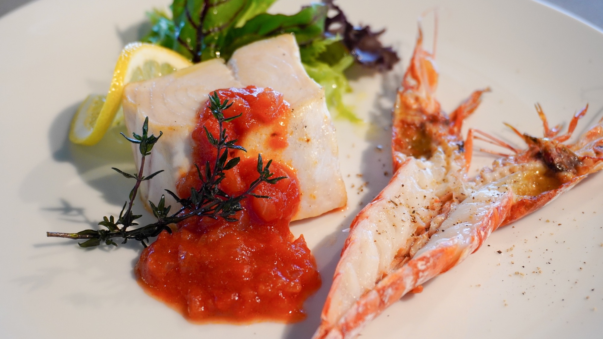 【朝食＋ミールクーポン5000円分付き】自由に組み合わせるカジュアルダイニング