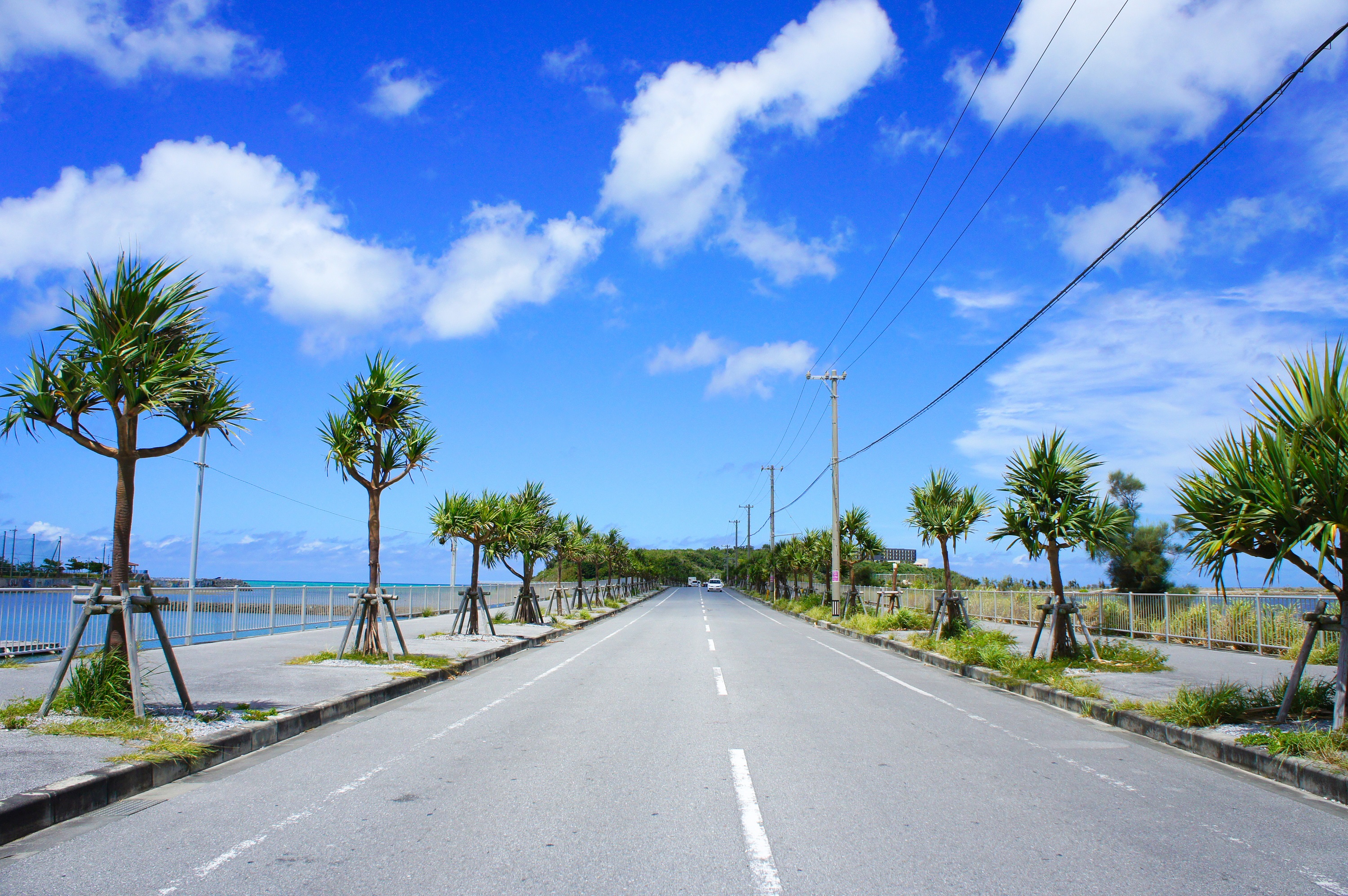 【瀬長島海中道路】ホテルから車で30分