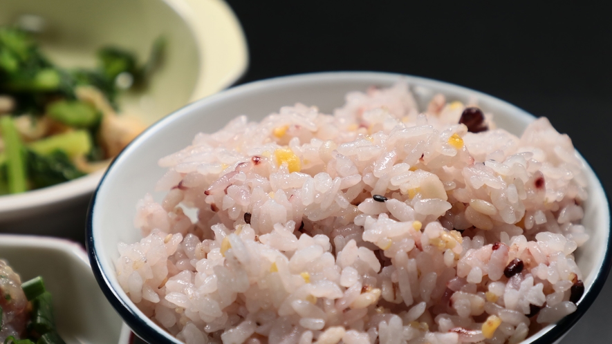 【夕食】　十六穀米