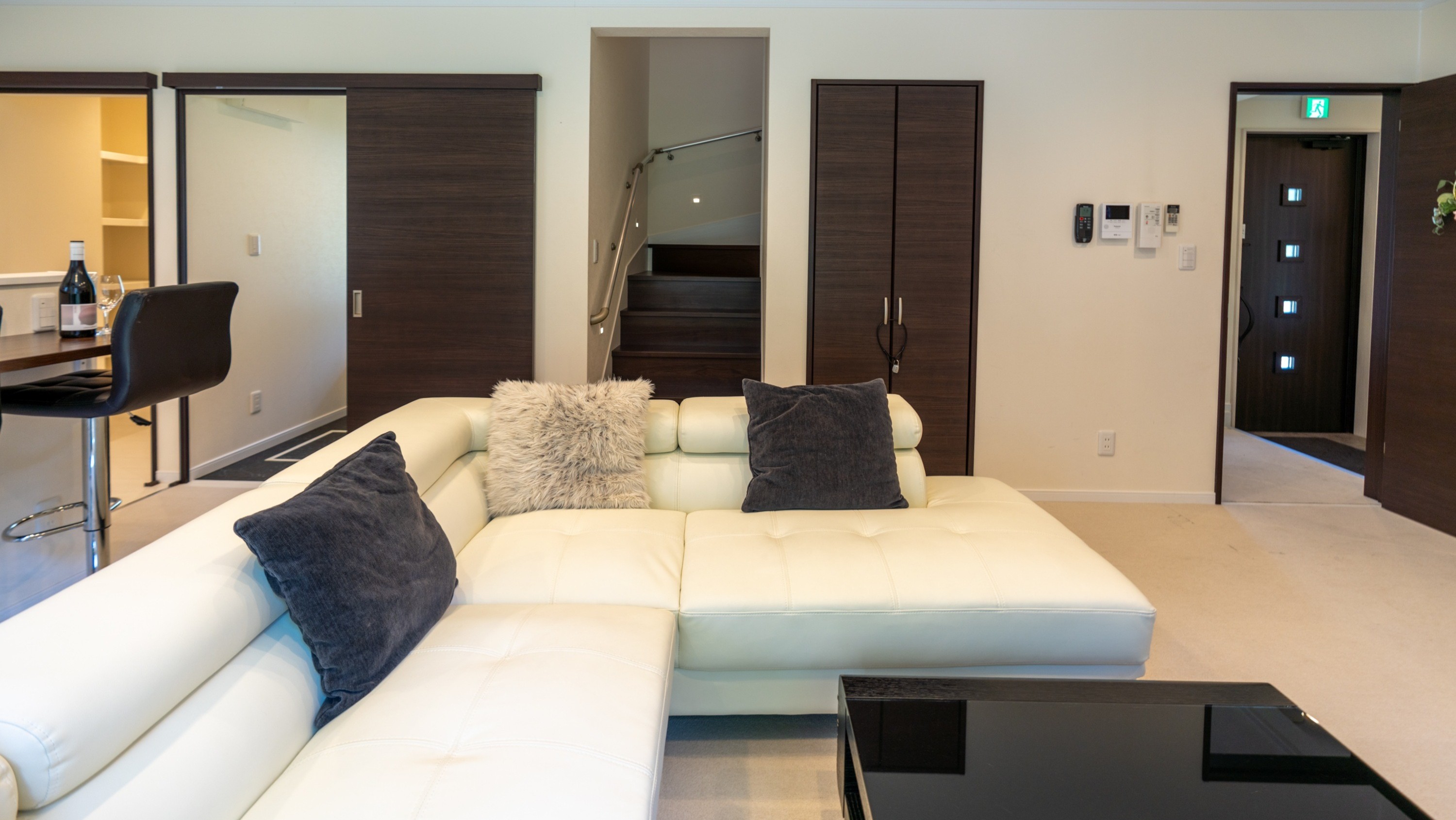 リビングルーム 3