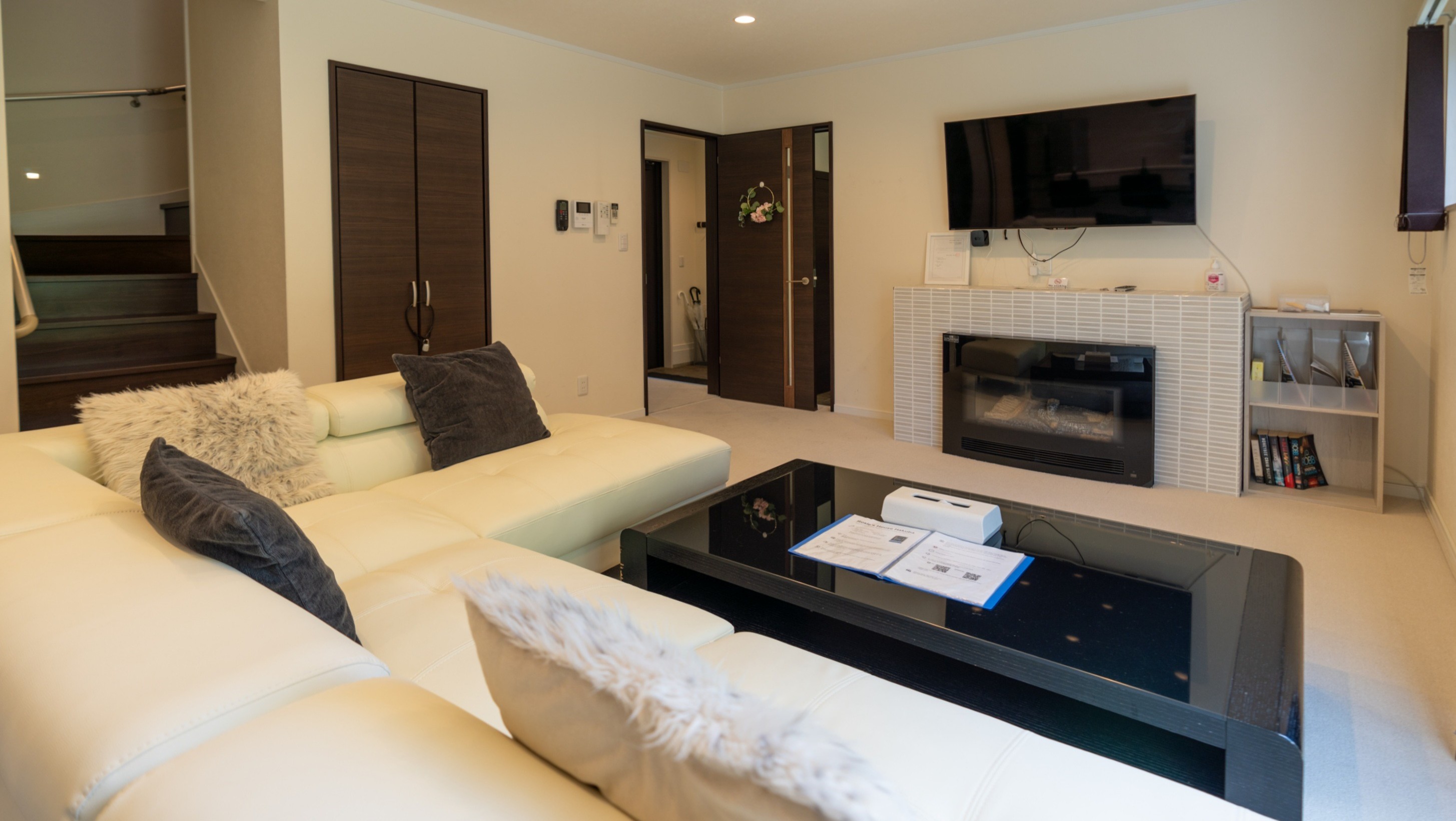 リビングルーム 1