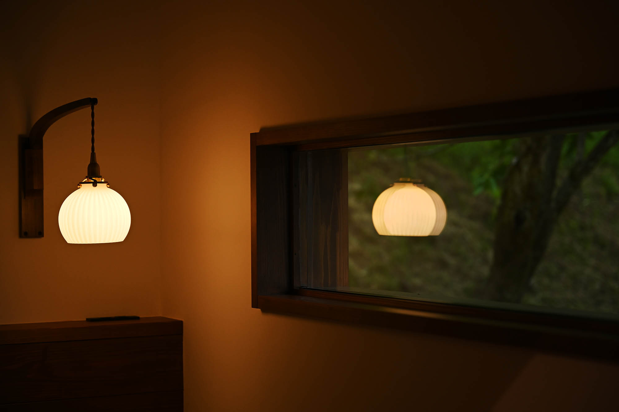 【別館】ベッドルームランプ