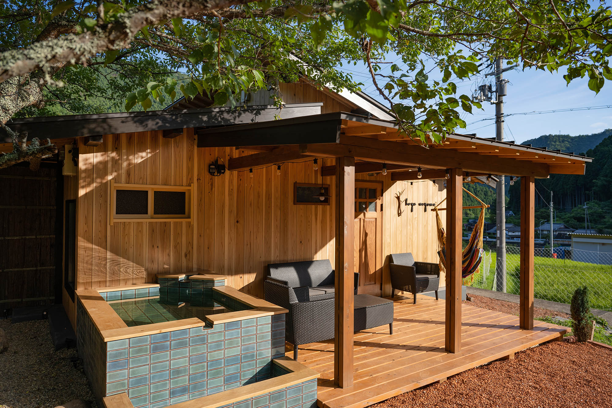 【別館】エントランスポーチ