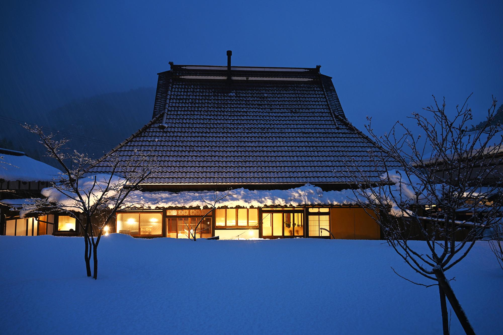 【本館】冬の外観