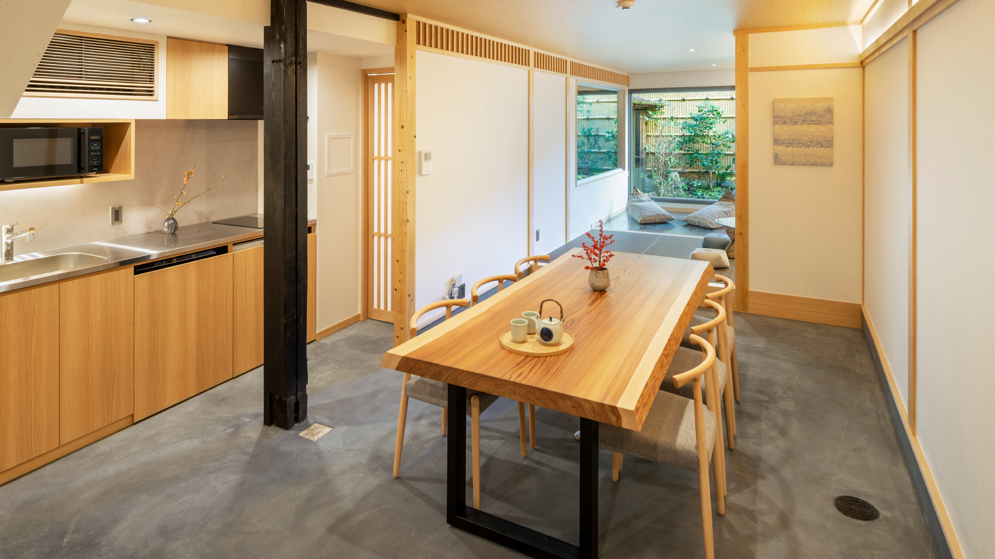 リビングダイニング