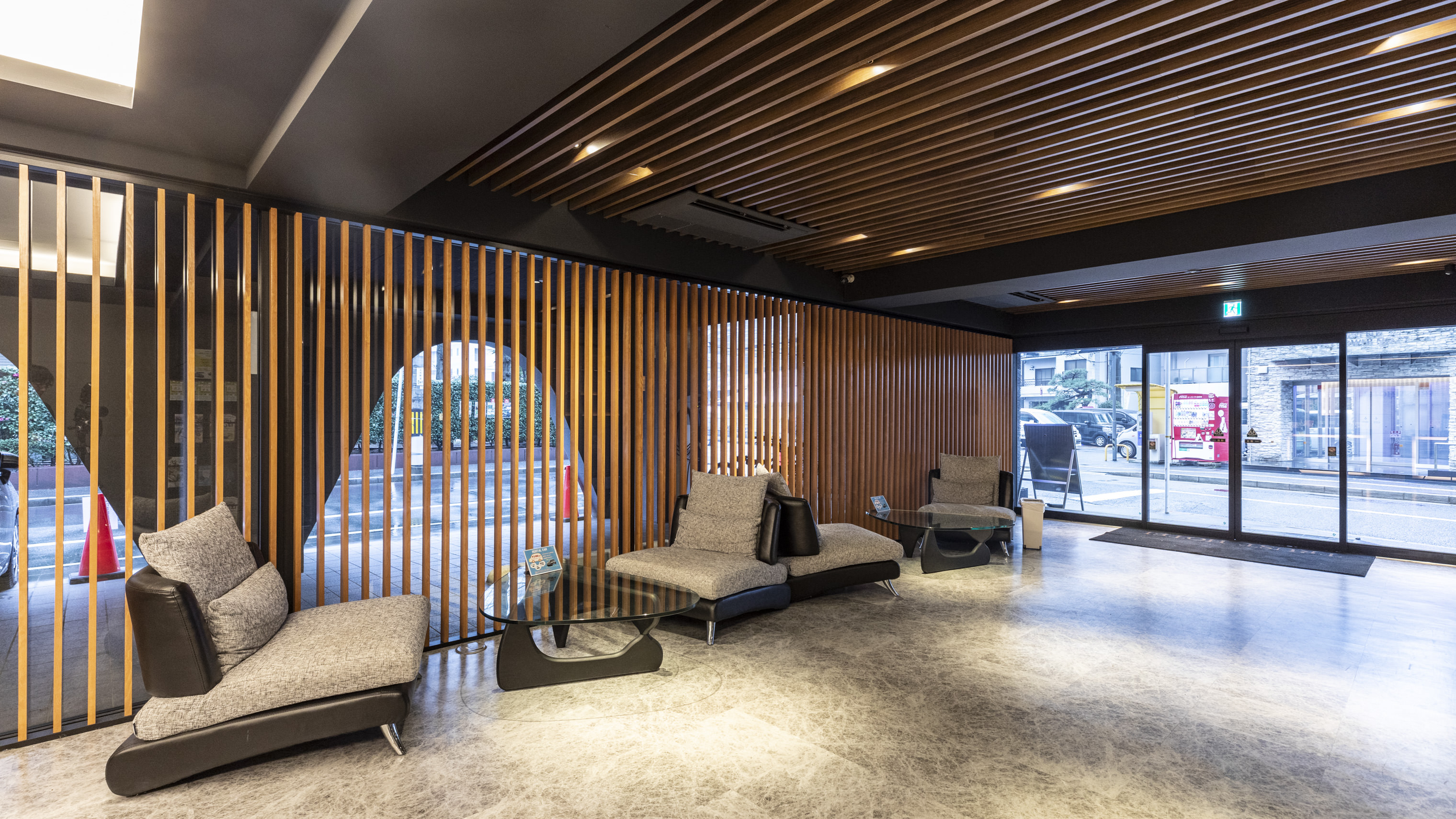 フロントロビー