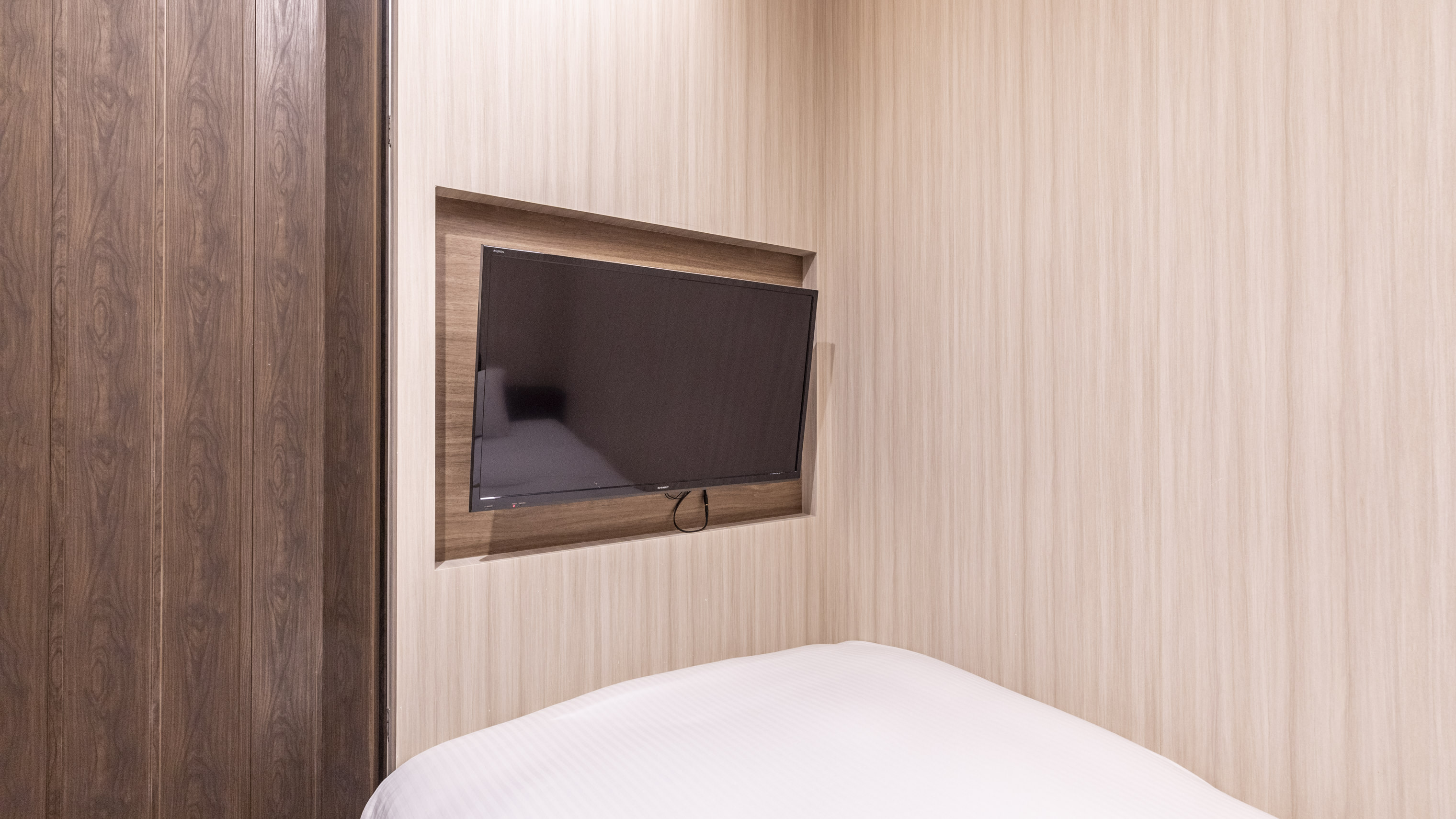 【男性専用】デラックスカプセルルーム　禁煙