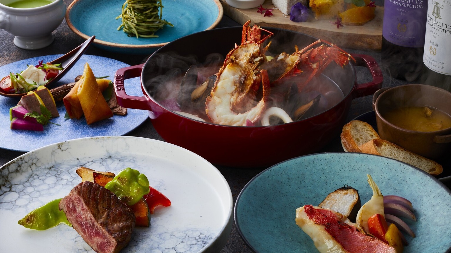 【2026.3月〜新メニュー】伊勢海老 あしたか牛 下田産金目鯛のプレミアムコース】＜1泊2食付＞