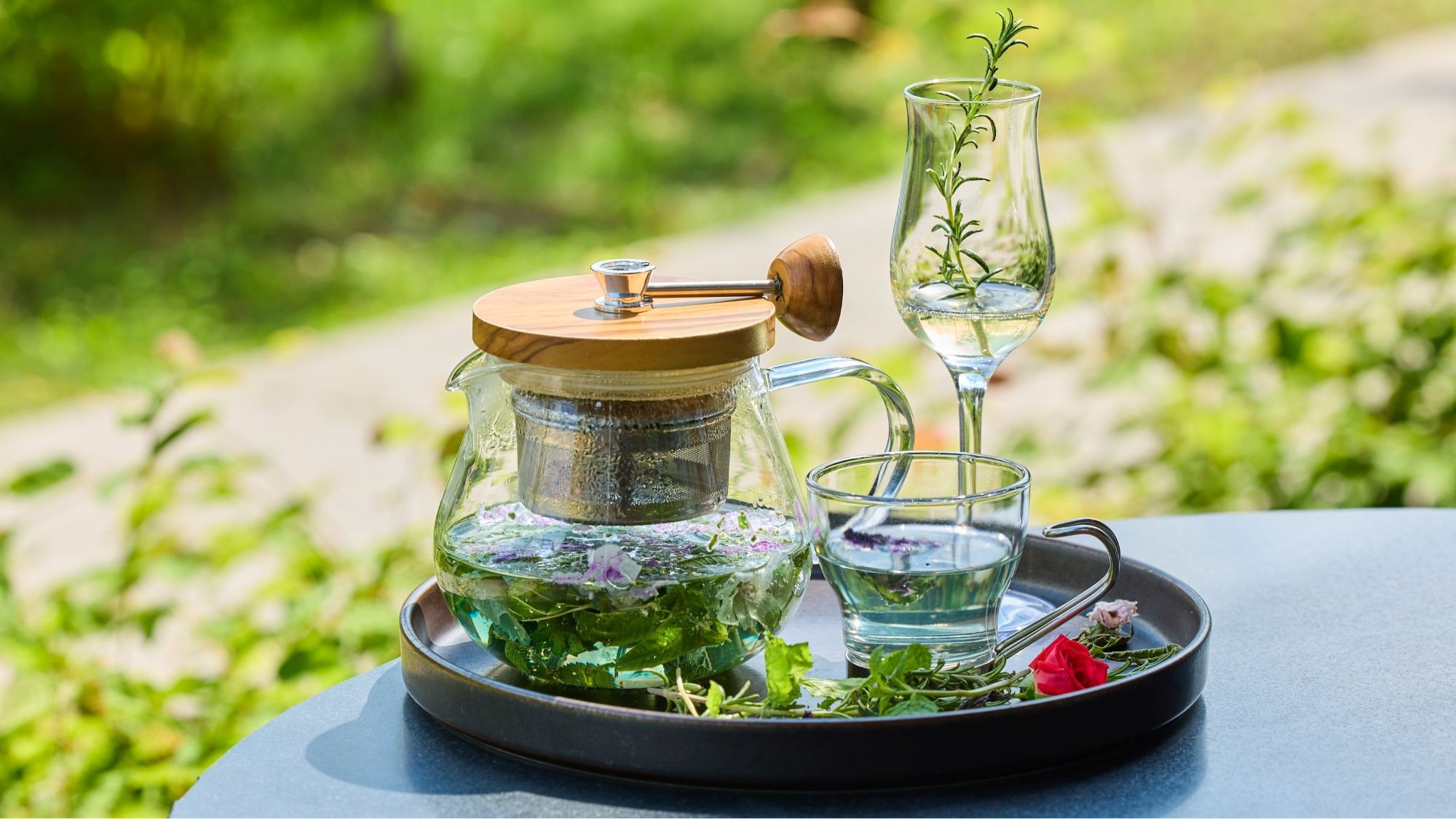 【ホテル開業4周年】Four Moments for you