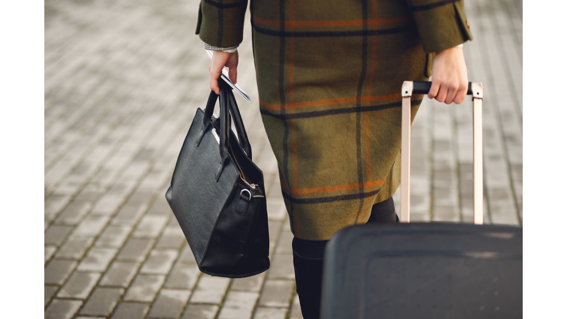 【日曜・平日限定！ずらし旅】50歳以上「大人なら旅」応援☆お得な 最大34％OFF【朝食付】
