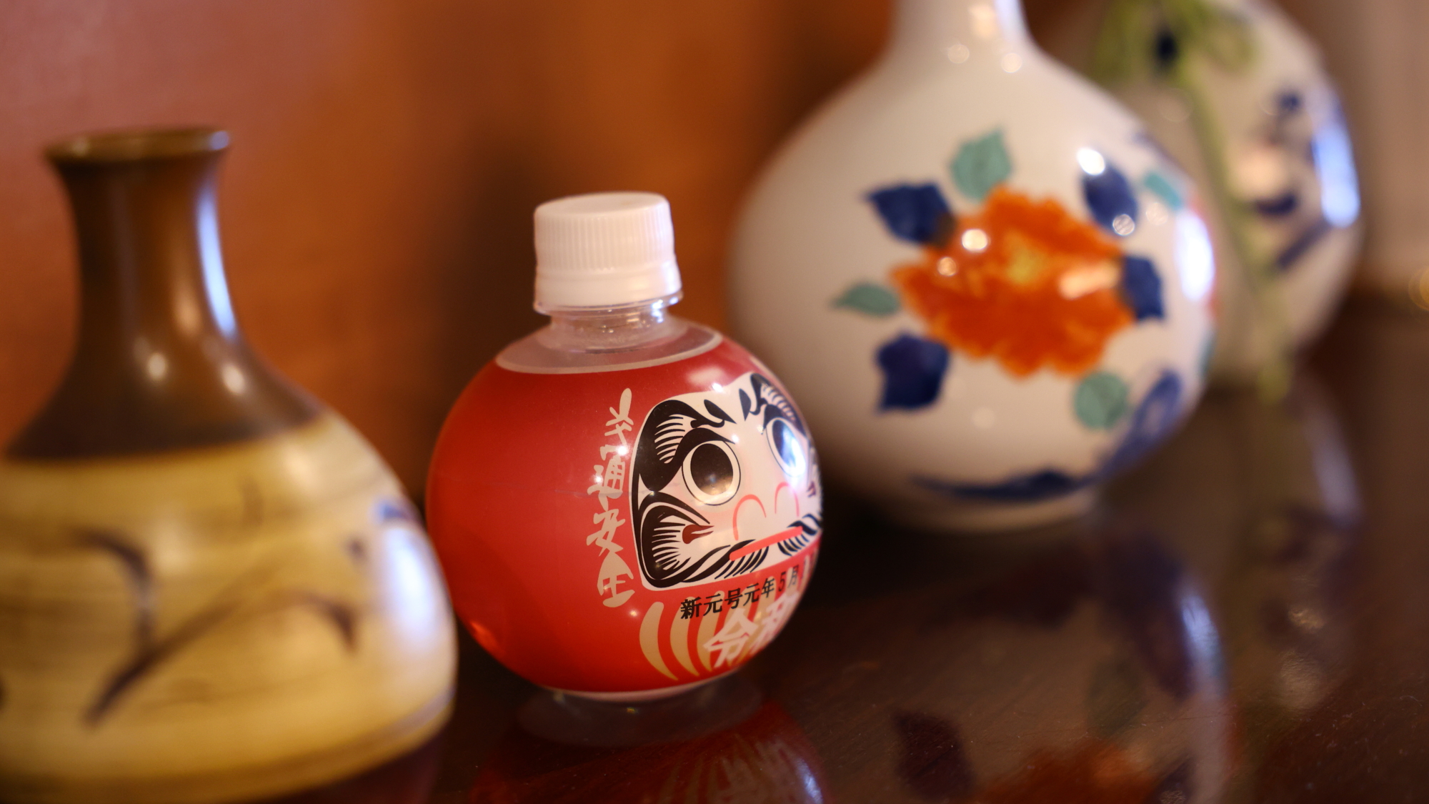 【館内】館内に飾られた趣ある装飾品の数々