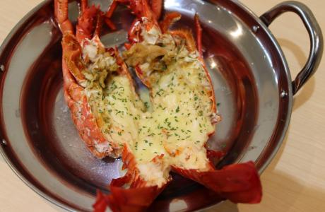 オプションメニュー：伊勢海老の鬼瓦焼き