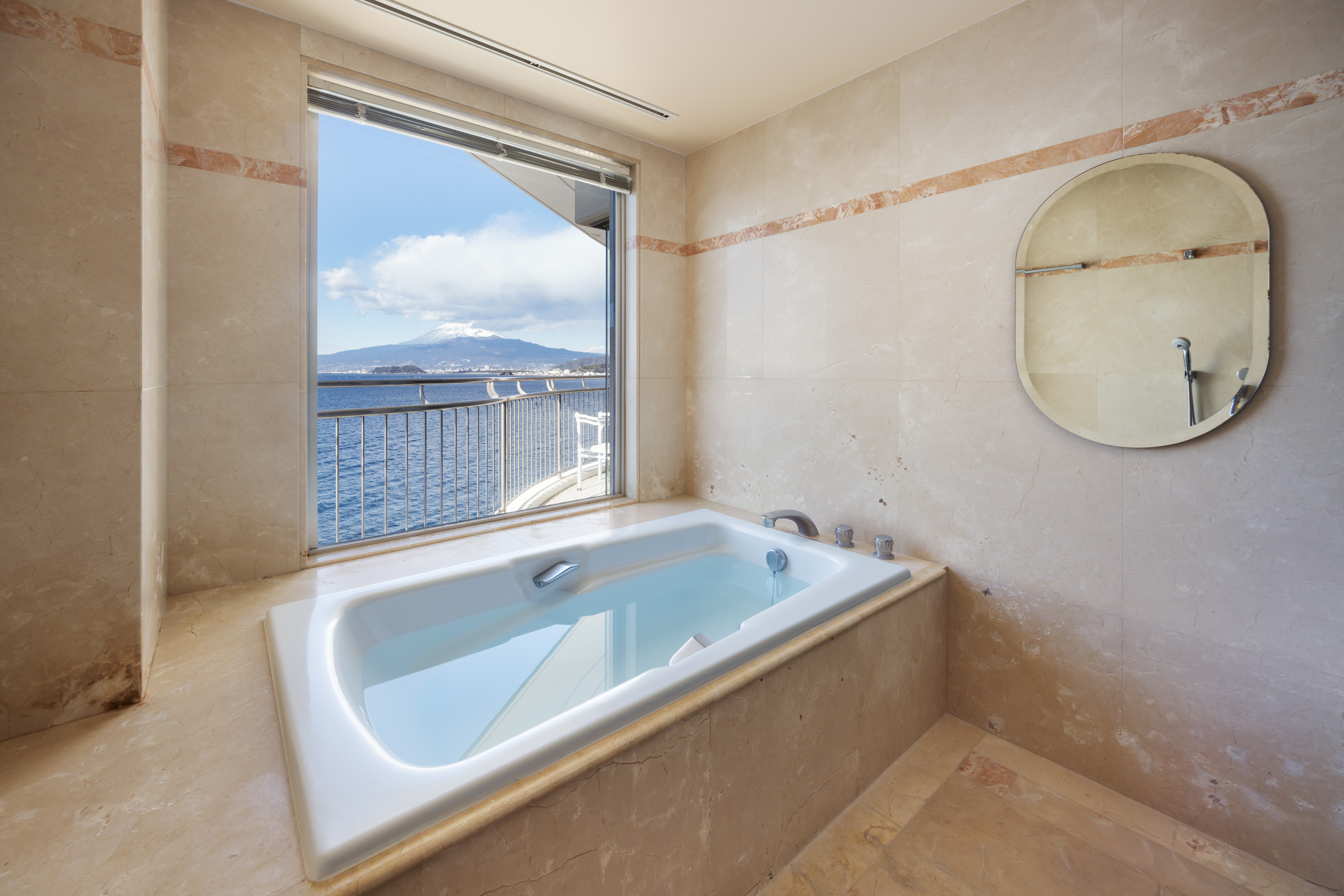 オーシャンビュー