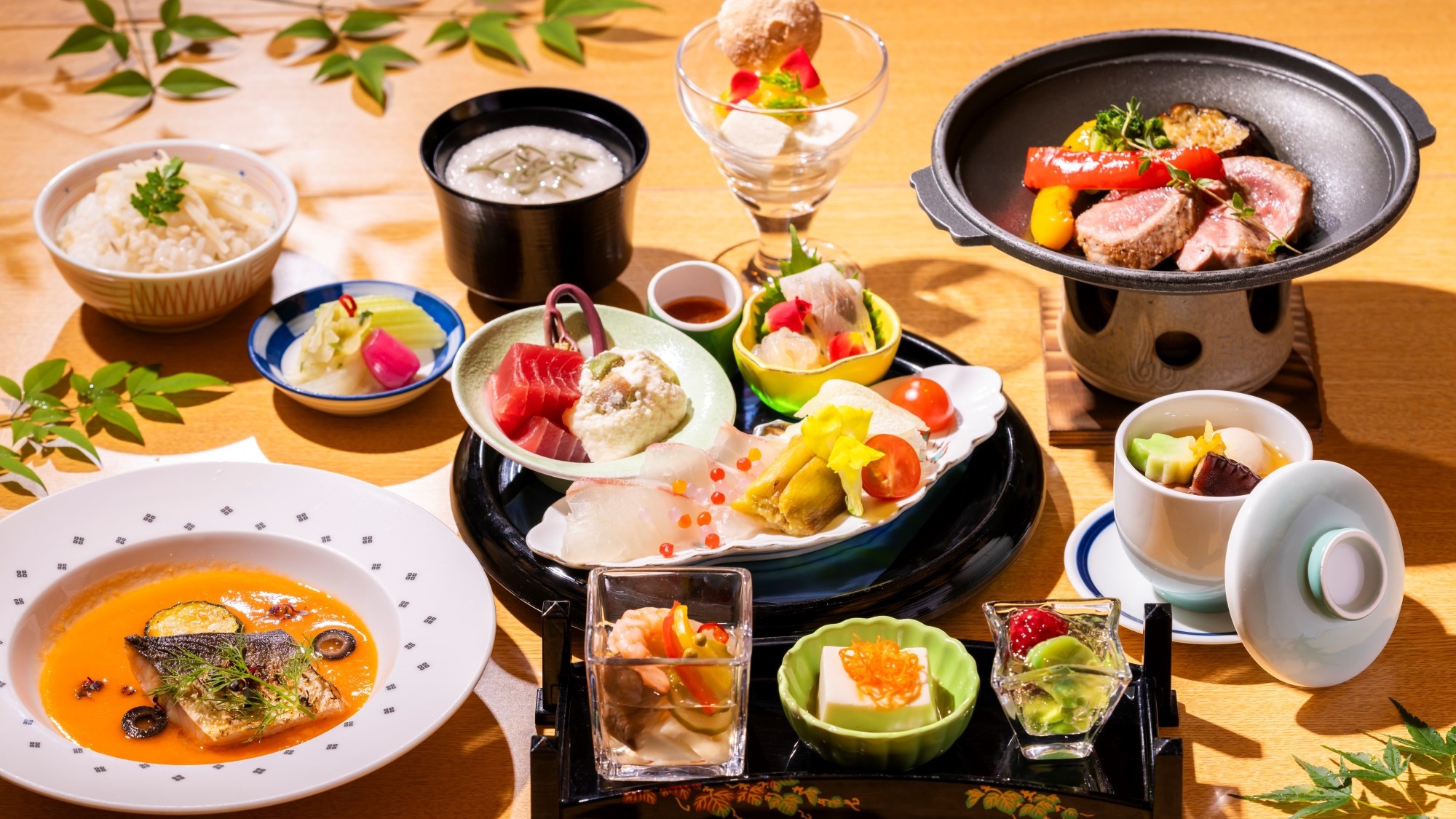 【さき楽30｜1000円OFF】【1泊2食◆さとやま】おいしく季節を味わう創作会席×源泉露天風呂満喫