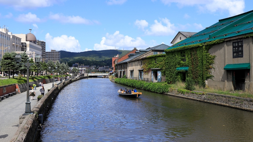 【小樽運河クルーズ】小樽観光の新定番！運河と港を巡る約40分間のクルーズ♪