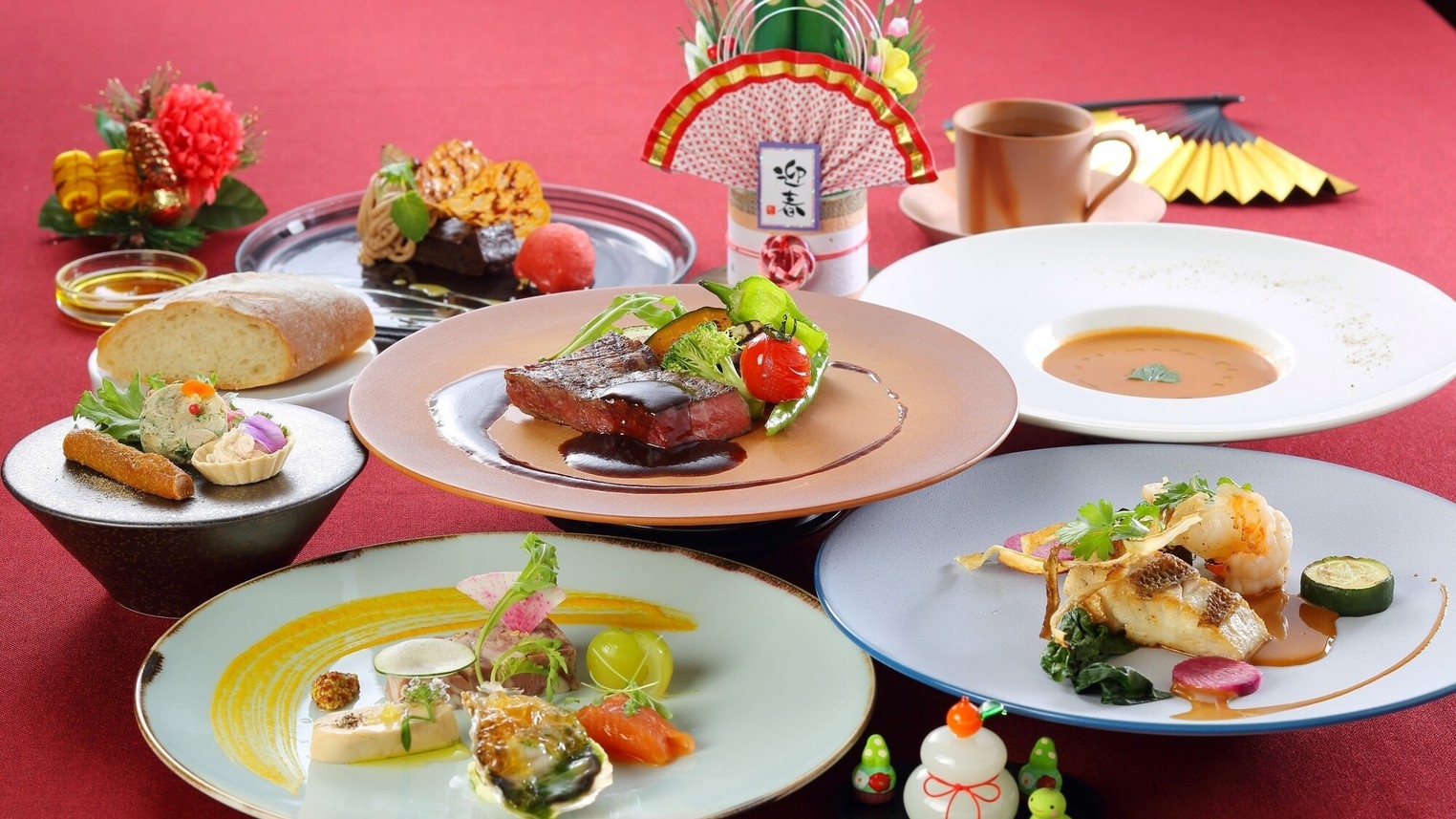 【12/28〜1/4限定・2食付き】輝く新春の饗宴〜美食 × 温泉で幕開けコース【夕食19:30】