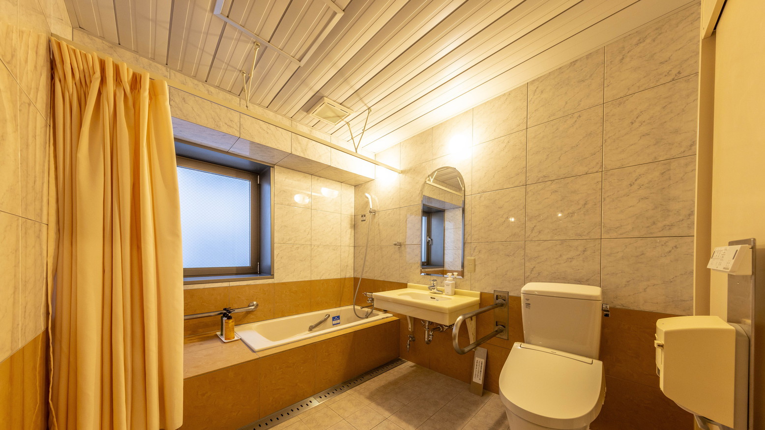 デラックスツインルーム　バスルーム