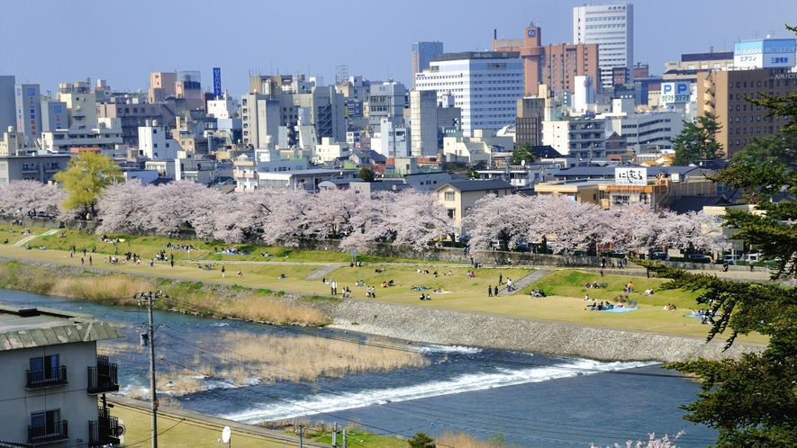 犀川（写真提供：金沢市）