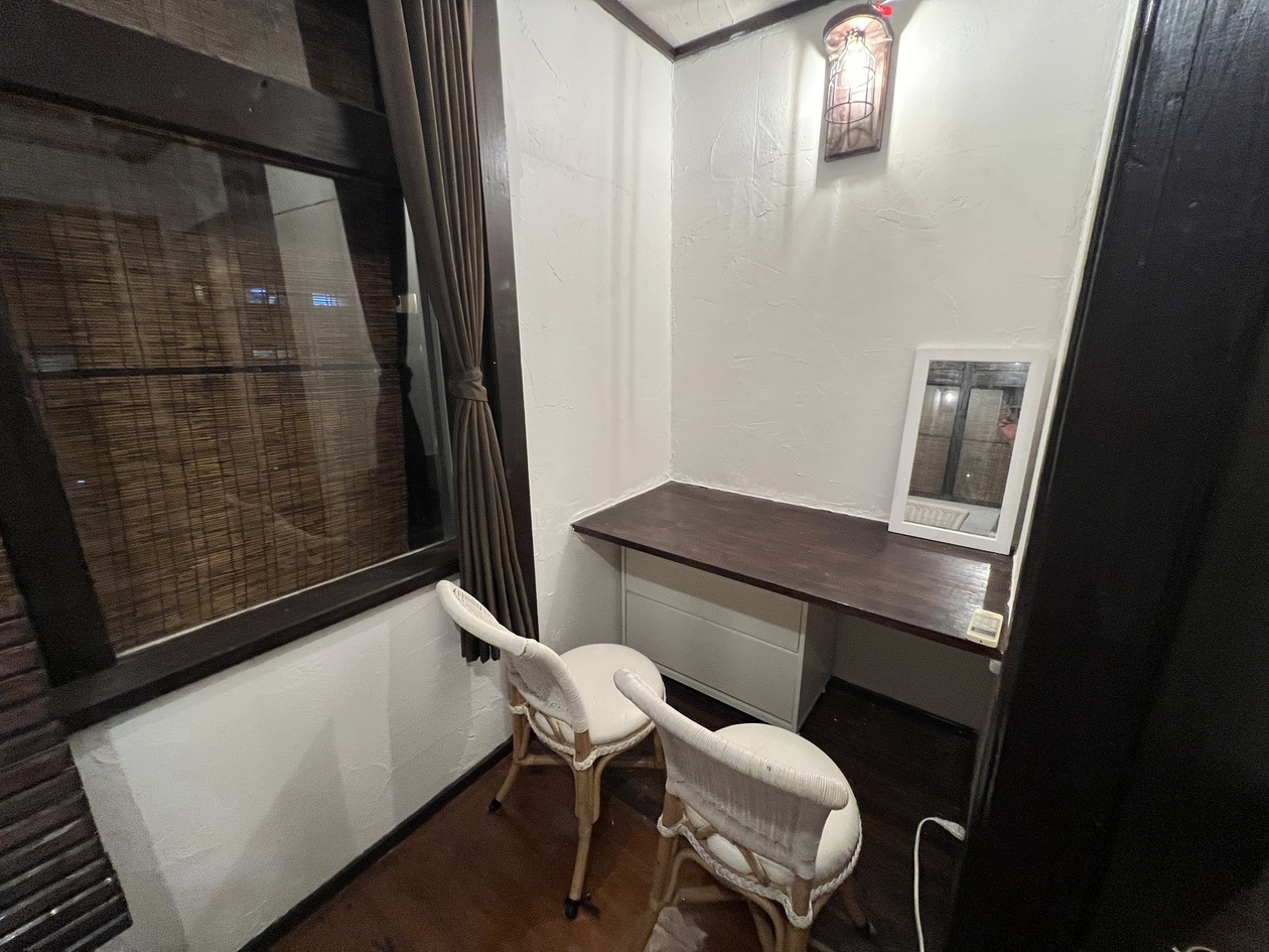 Room１　事前カード決済専用連泊限定プラン　ダブルベッドルーム　1年前から予約開始　繁華街徒歩３分