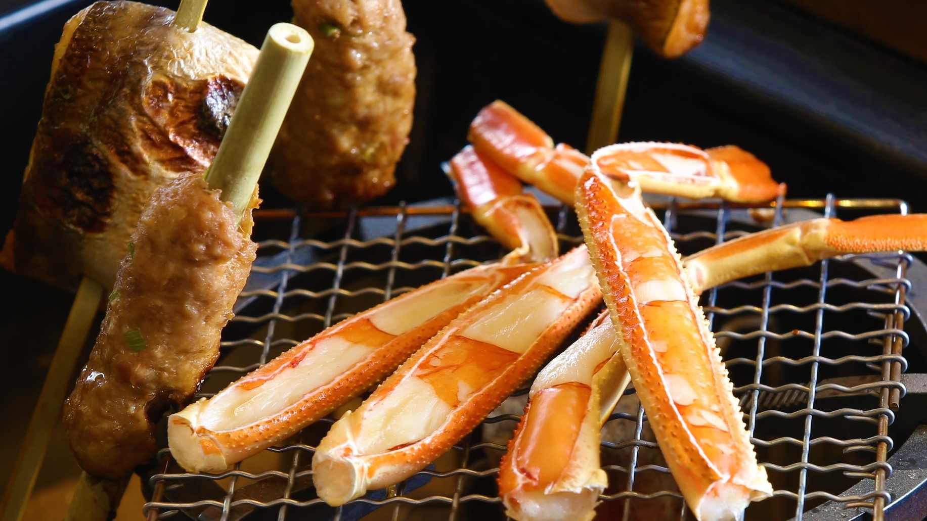 【おすすめ】但馬牛と旬の味覚カニ料理をリーズナブルに。「カニと但馬牛の囲炉裏会席」快眠セラピー無