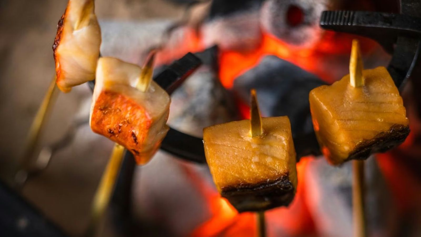 囲炉裏焼きイメージ