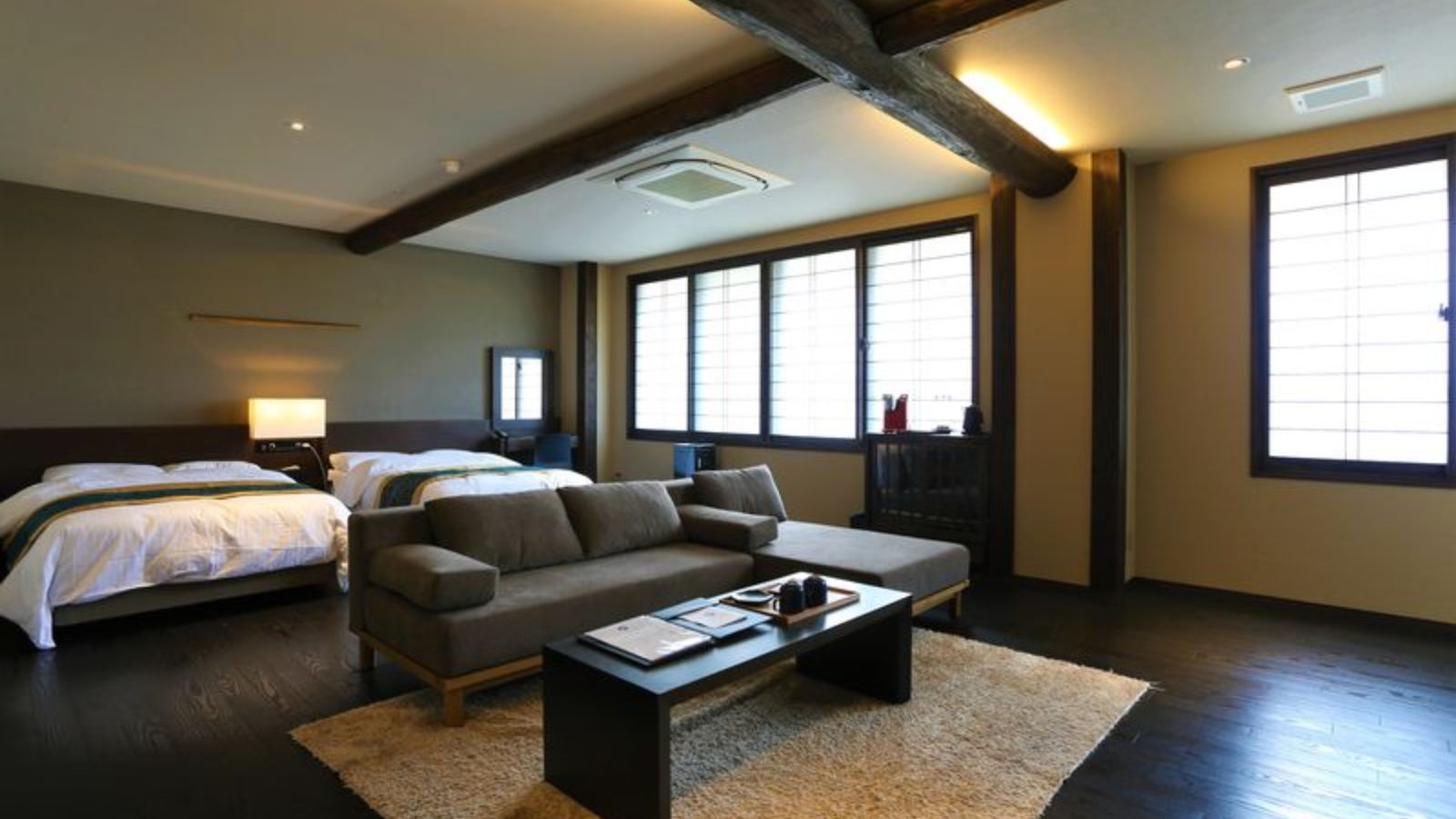 スイートルーム「市松」（ICHIMATSU)