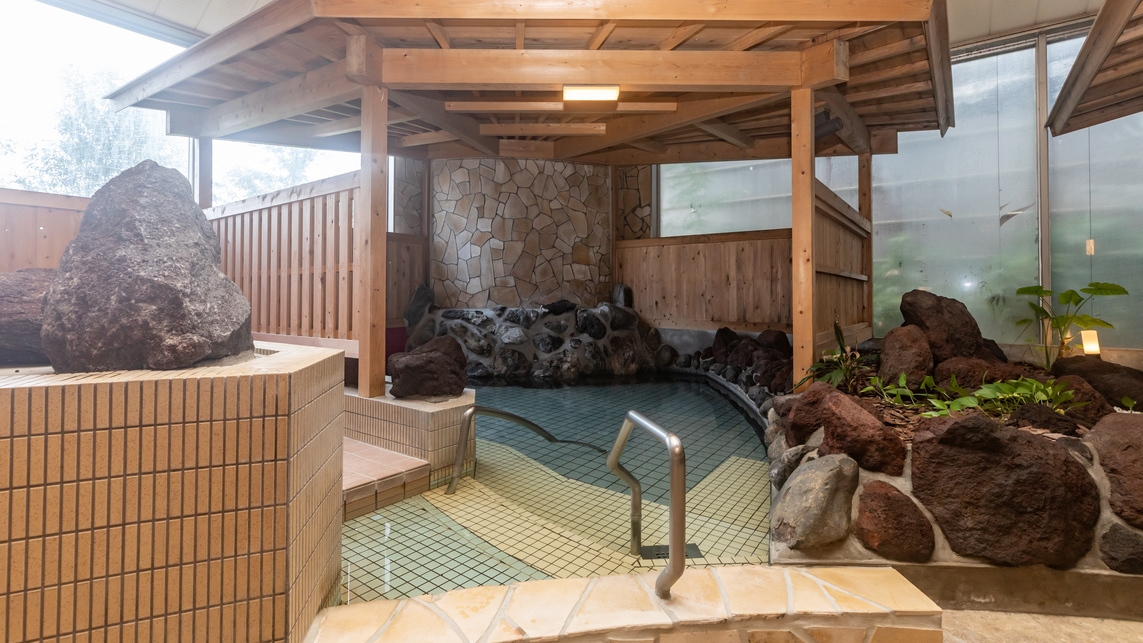 大浴場でのんびりリラックス♪道の駅隣接だから広々駐車場完備！(素泊り）